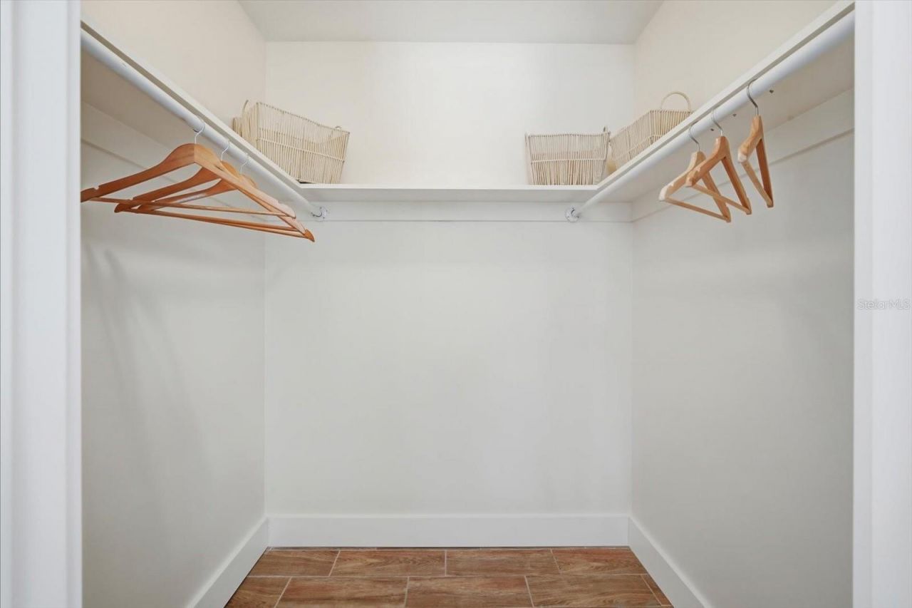 608 Gladstone Lane, Holmes Beach, FL 34217 Photo
