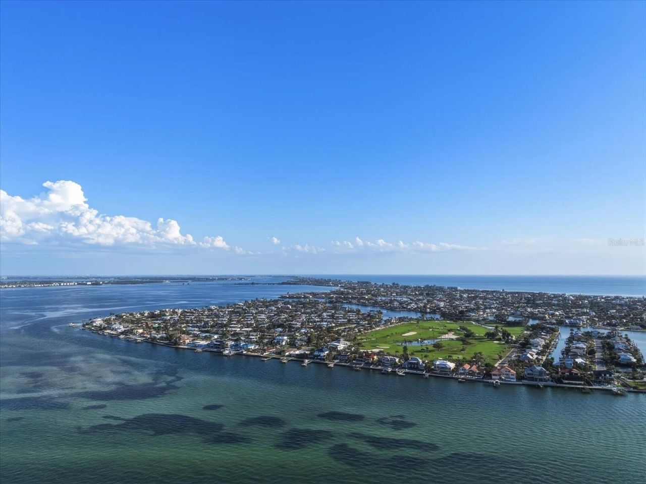 608 Gladstone Lane, Holmes Beach, FL 34217 Photo