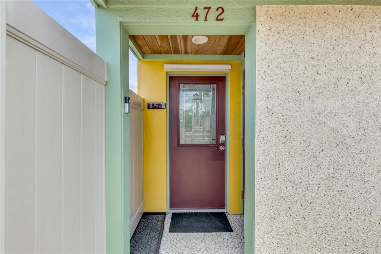 472 N Causeway, New Smyrna Beach, FL 32169 Photo
