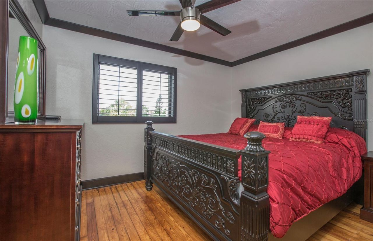 472 N Causeway, New Smyrna Beach, FL 32169 Photo