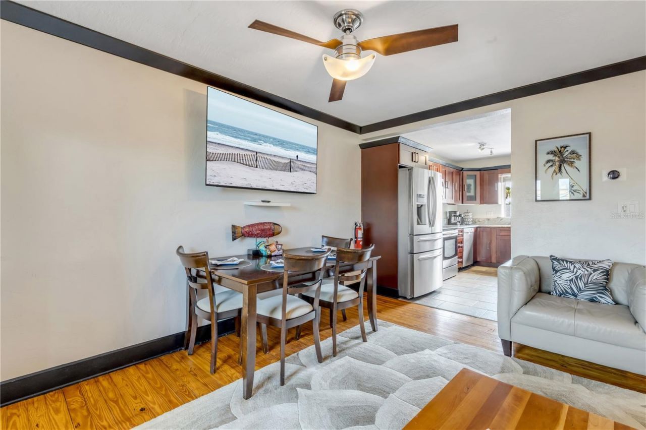 472 N Causeway, New Smyrna Beach, FL 32169 Photo