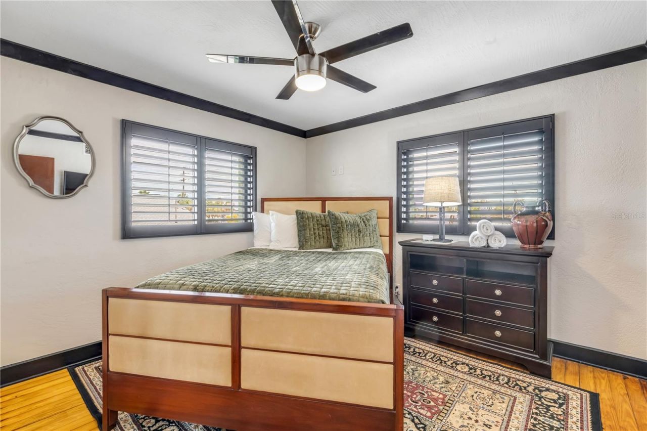 472 N Causeway, New Smyrna Beach, FL 32169 Photo