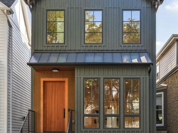 2205 W Huron Street, Chicago, IL 60612