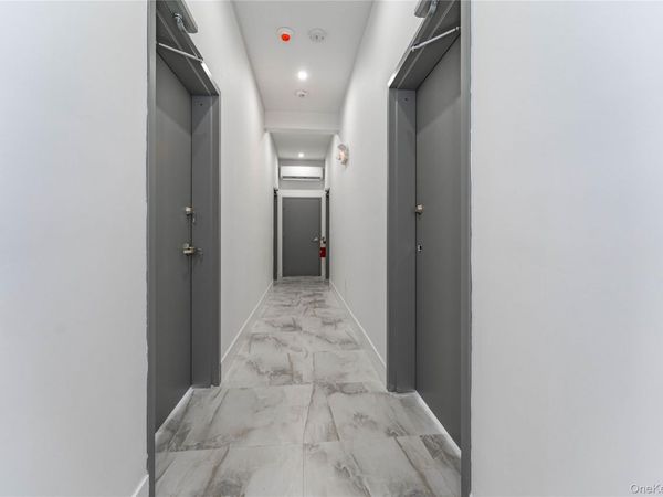 138 E Park Avenue , Unit 1, Long Beach, NY 11561