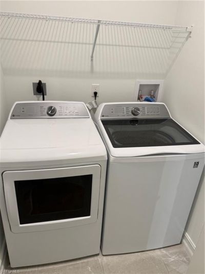 7574 Rockefeller Dr , Naples, FL 34119 Photo