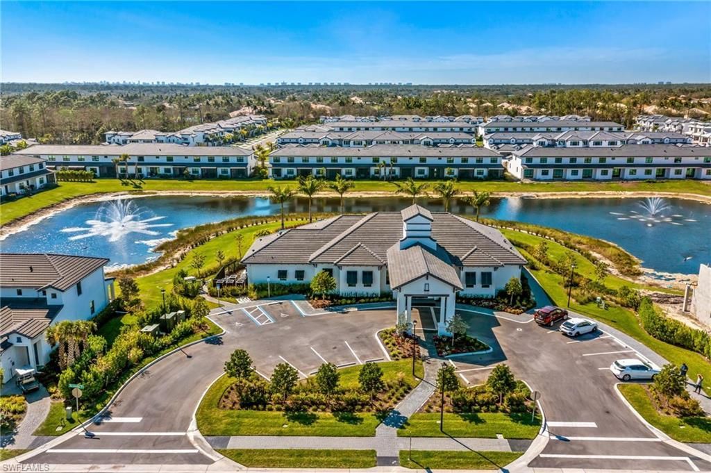 7574 Rockefeller Dr , Naples, FL 34119 Photo