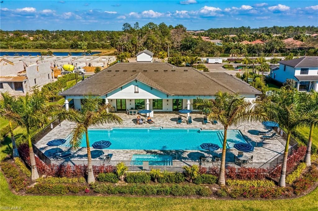 7574 Rockefeller Dr , Naples, FL 34119 Photo