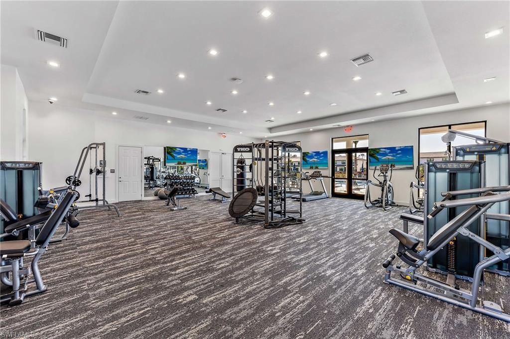 7574 Rockefeller Dr , Naples, FL 34119 Photo