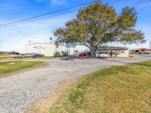 8431 U.S. 167, Abbeville, LA 70510