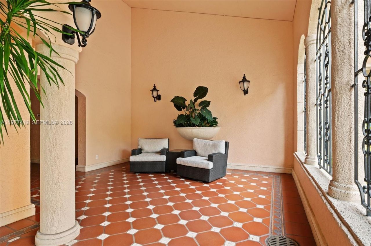 13633 Deering Bay Dr , Unit 225, Coral Gables, FL 33158 Photo