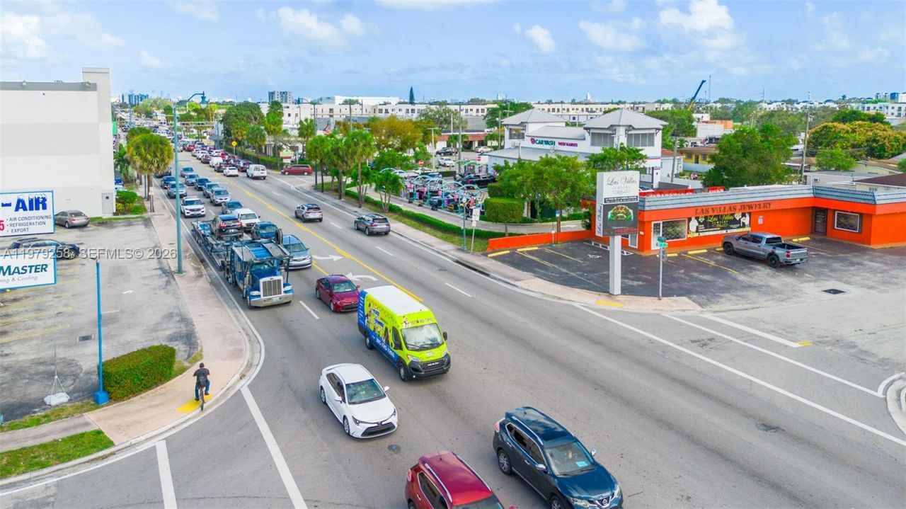 7159 SW 8 St , Miami, FL 33144 Photo