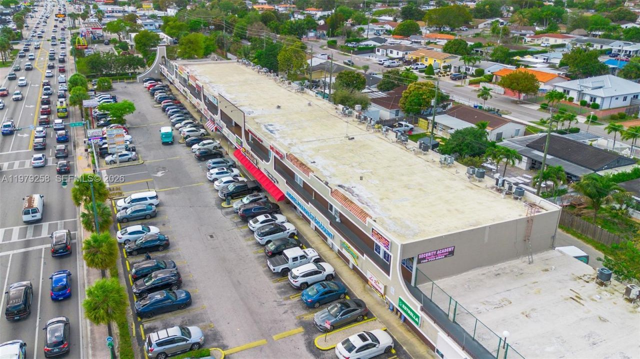 7159 SW 8 St , Miami, FL 33144 Photo