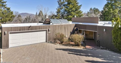 13600 Stoney Brook Drive, Reno, NV 89511 Photo