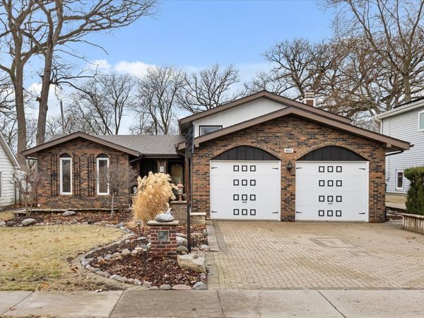 403 S REEDWOOD Drive , Joliet, IL 60436