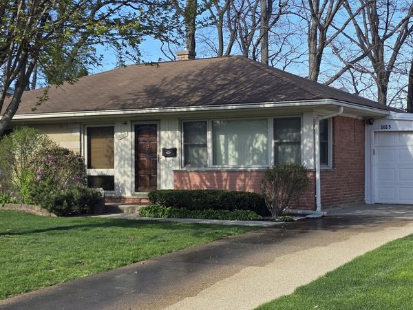 1025 Longaker Road, Northbrook, IL 60062