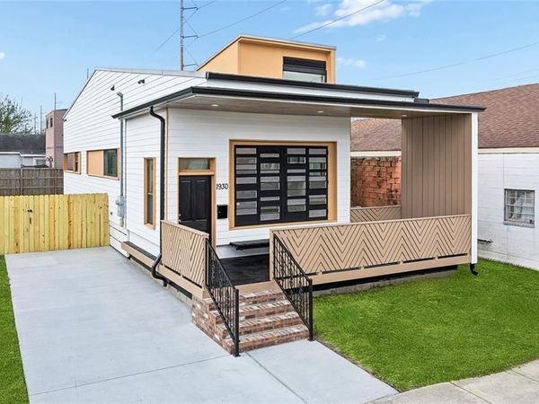 1930 DUMAINE Street , New Orleans, LA 70116