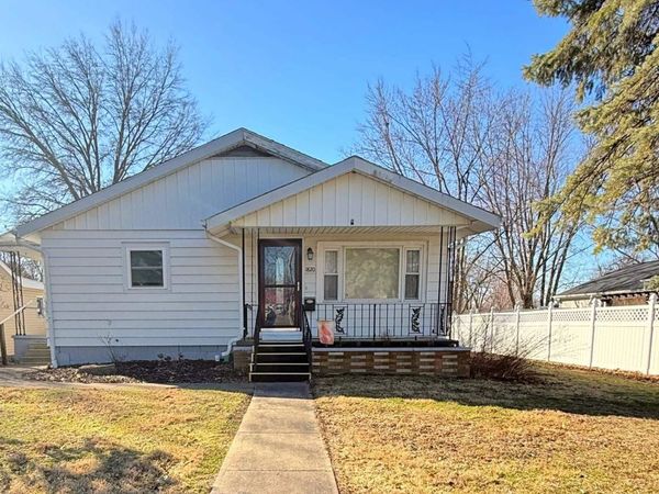 1820 Laurel Street, Hamilton, IL 62341