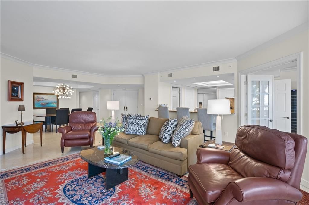 4021 Gulf Shore Blvd N, Unit 202, Naples, FL 34103 Photo