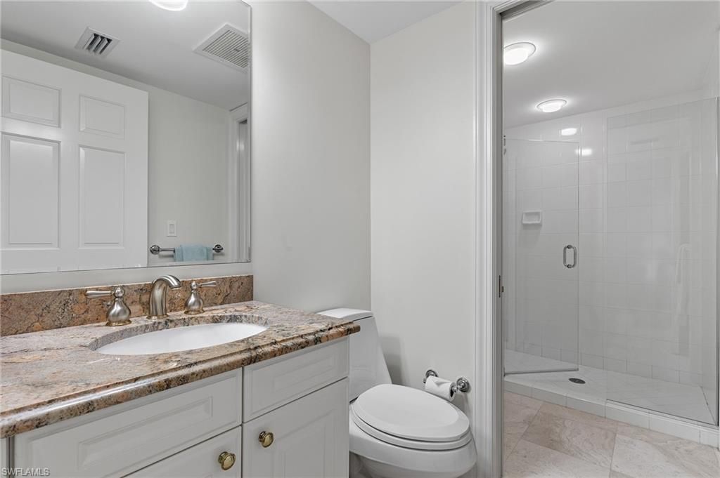 4021 Gulf Shore Blvd N, Unit 202, Naples, FL 34103 Photo