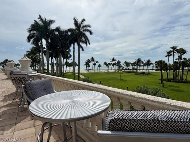 4021 Gulf Shore Blvd N, Unit 202, Naples, FL 34103 Photo