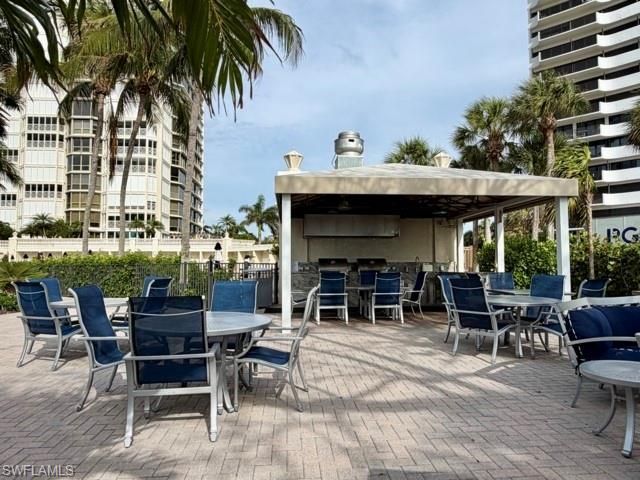 4021 Gulf Shore Blvd N, Unit 202, Naples, FL 34103 Photo