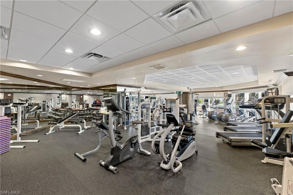 4021 Gulf Shore Blvd N, Unit 202, Naples, FL 34103 Photo