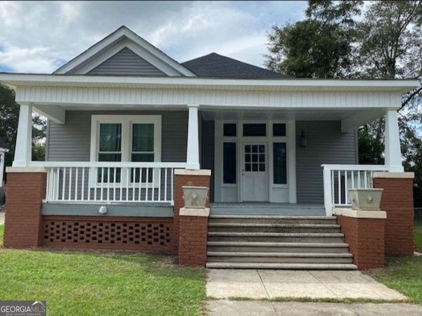 95 S Dooley Street, Hawkinsville, GA 31036
