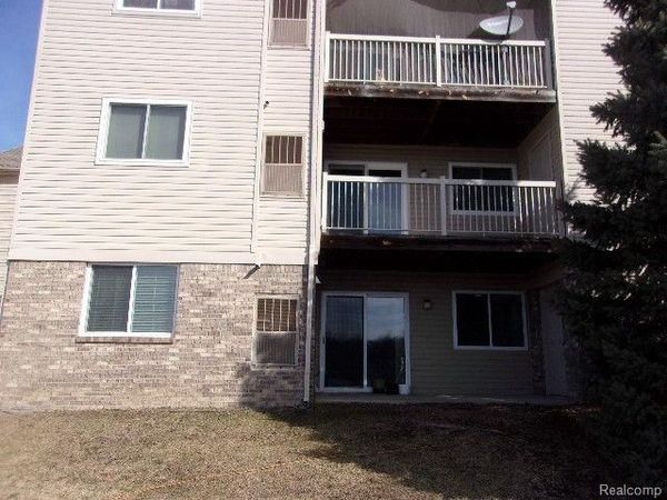 866 AMANDA Lane, Pontiac, MI 48340