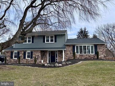 31 E JULIANNA DRIVE, SOUTHAMPTON, PA 18966