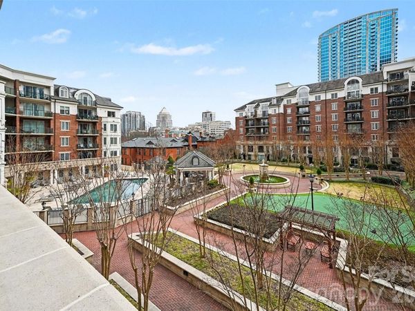 300 W 5th Street, Unit 336, Charlotte, NC 28202