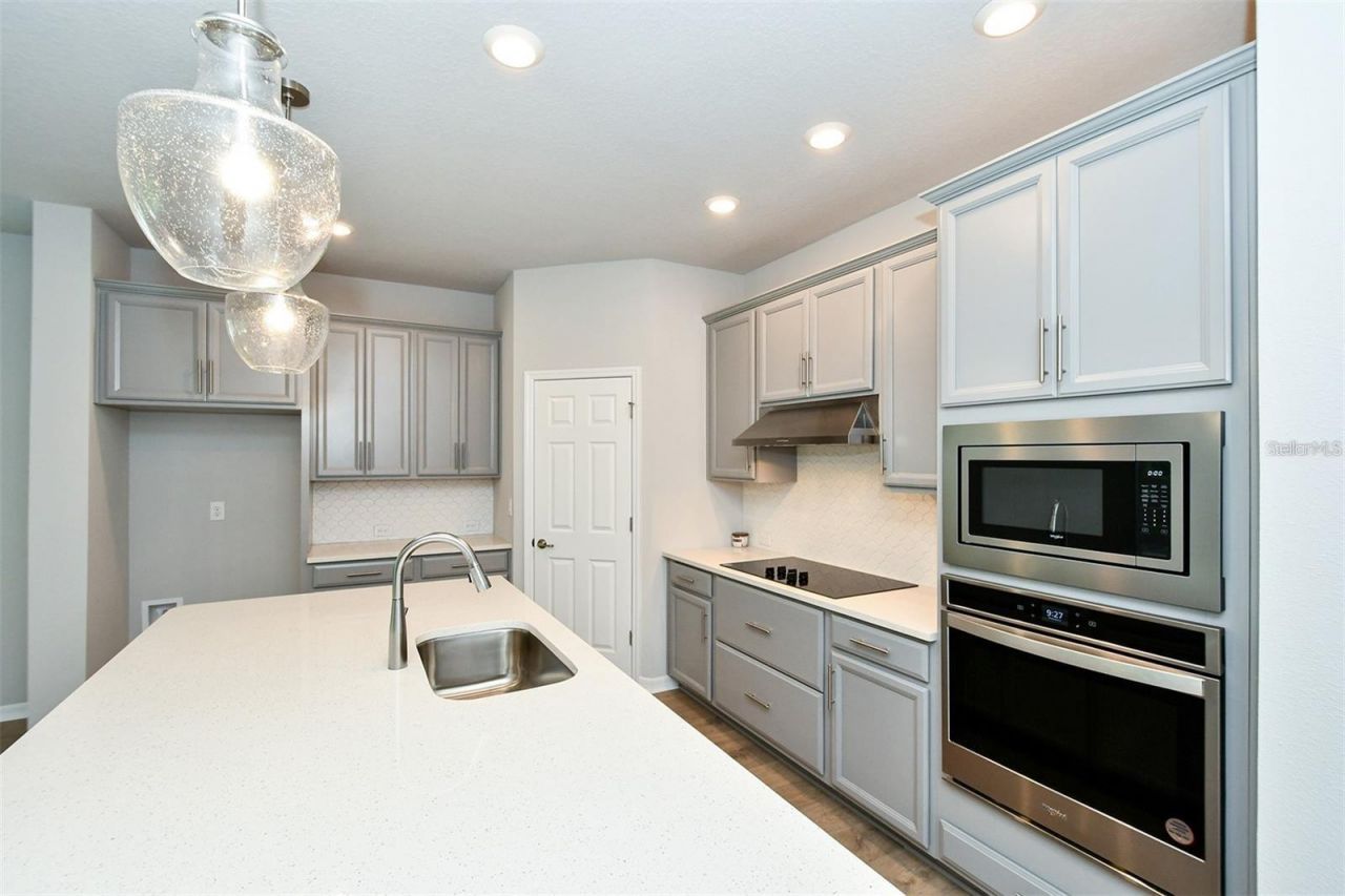 8126 Trimbelle Terrace , Parrish, FL 34219 Photo