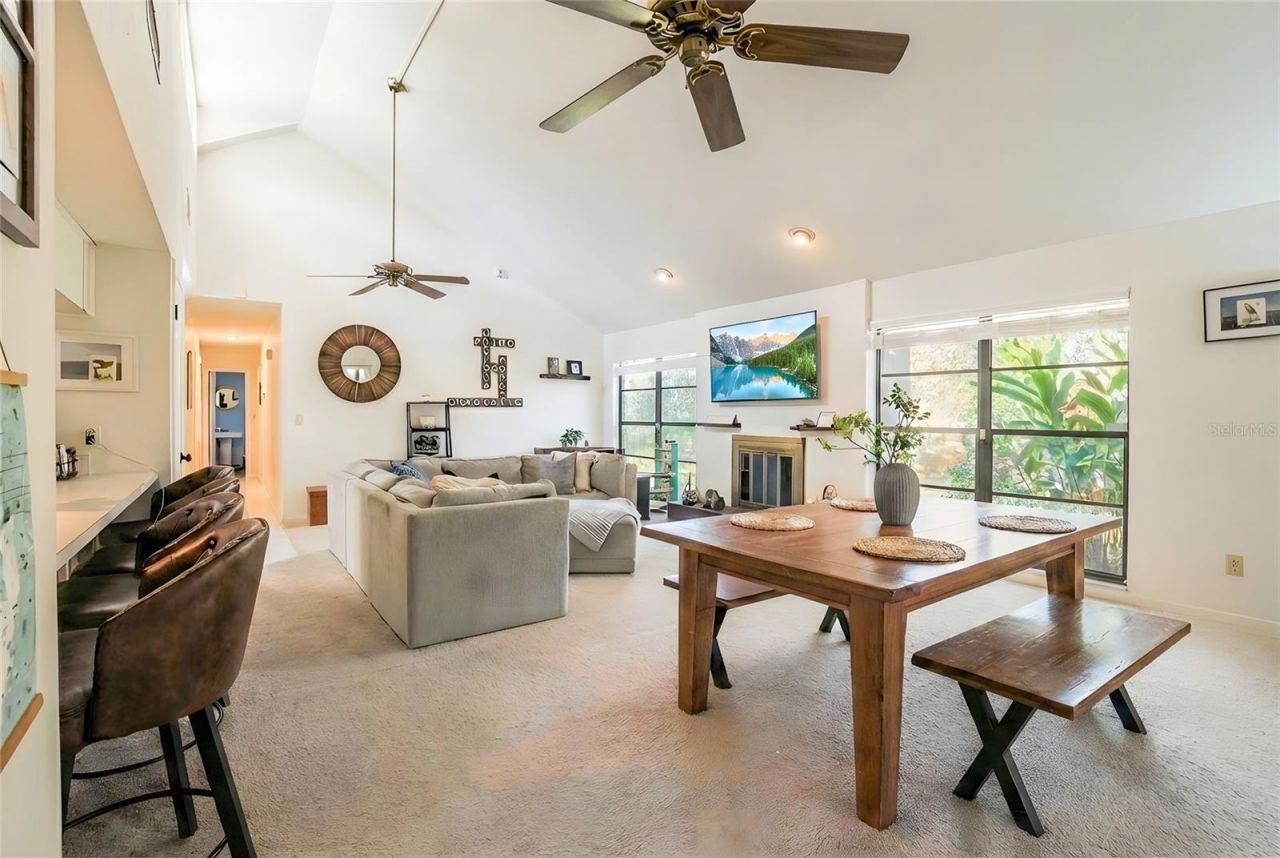 2506 Bordeaux Way, Lutz, FL 33559 Photo