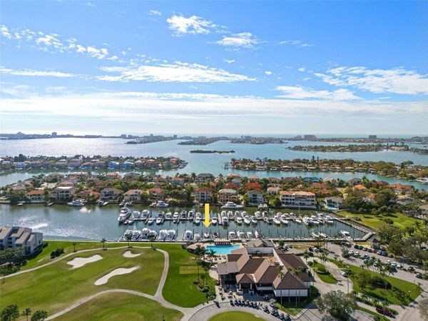 6300 PASADENA POINT BOULEVARD , Unit 10, GULFPORT, FL 33707