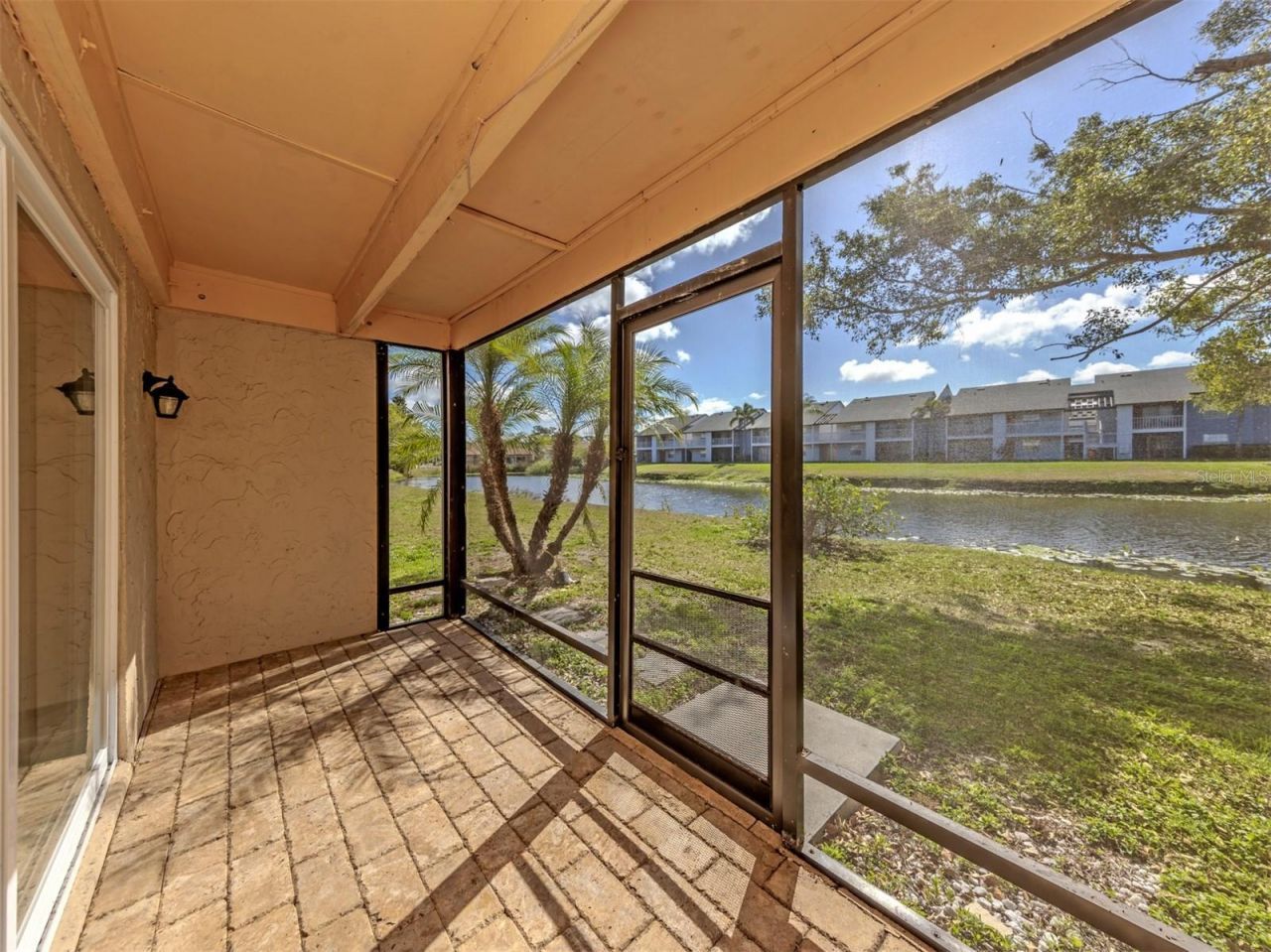 2616 Hidden Lake Drive N, Unit A, Sarasota, FL 34237 Photo