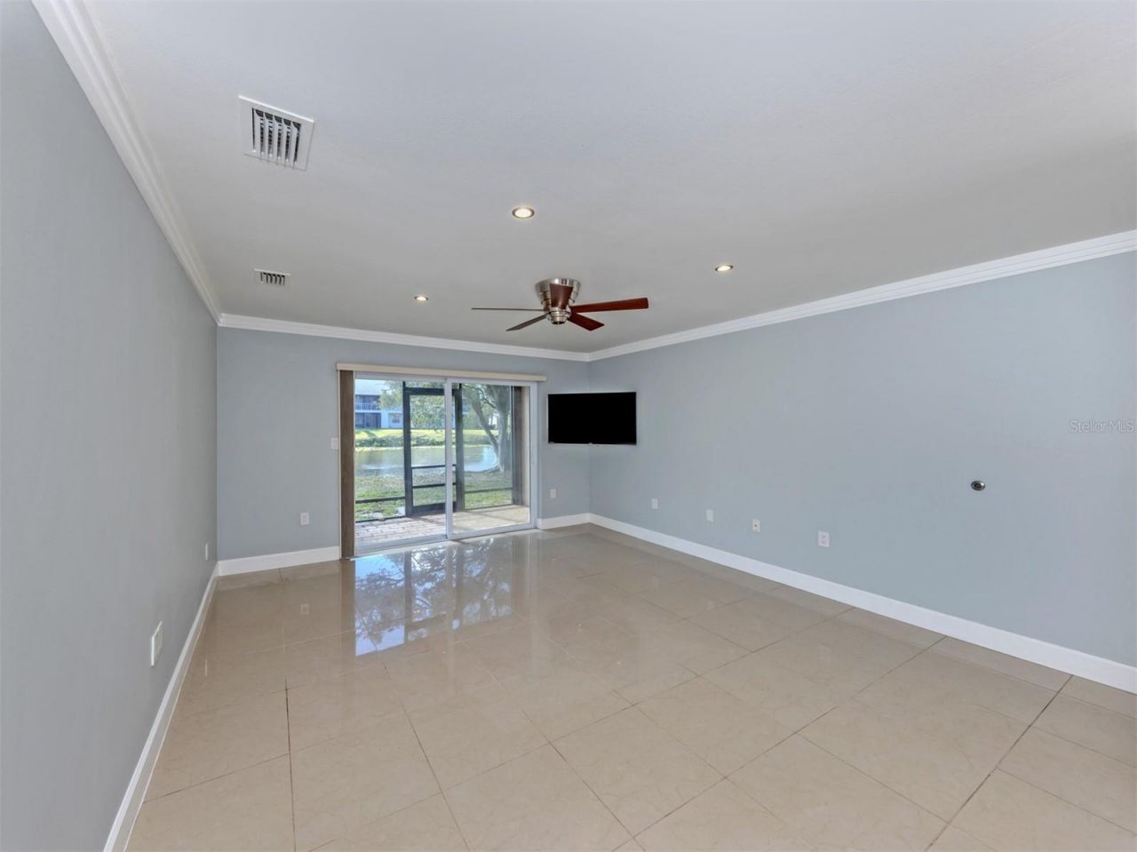2616 Hidden Lake Drive N, Unit A, Sarasota, FL 34237 Photo