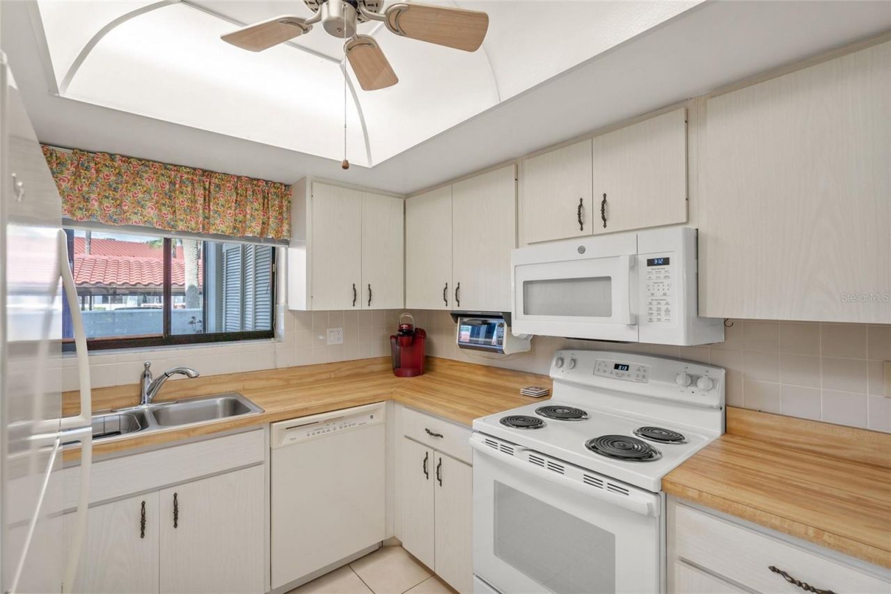 3500 El Conquistador Parkway, Unit 267, Bradenton, FL 34210 Photo