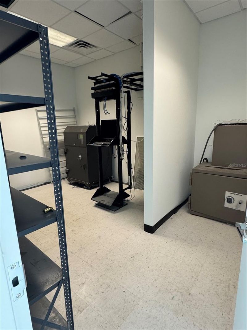 3250 SE Federal Highway , Stuart, FL 34997 Photo