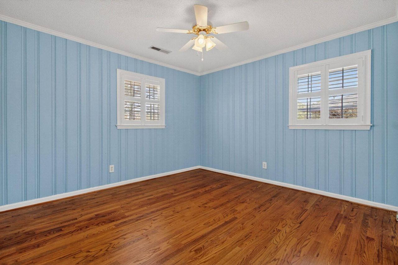 1030 State Street Photo 23