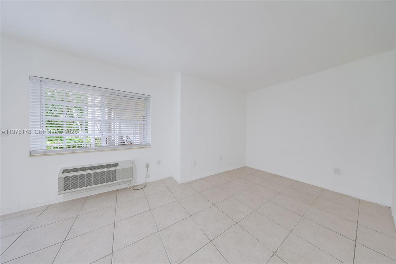 34 Bal Bay Dr, Unit 4, Bal Harbour, FL 33154 Photo