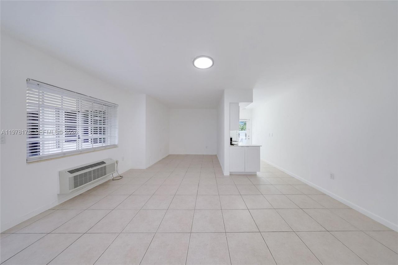 34 Bal Bay Dr, Unit 4, Bal Harbour, FL 33154 Photo