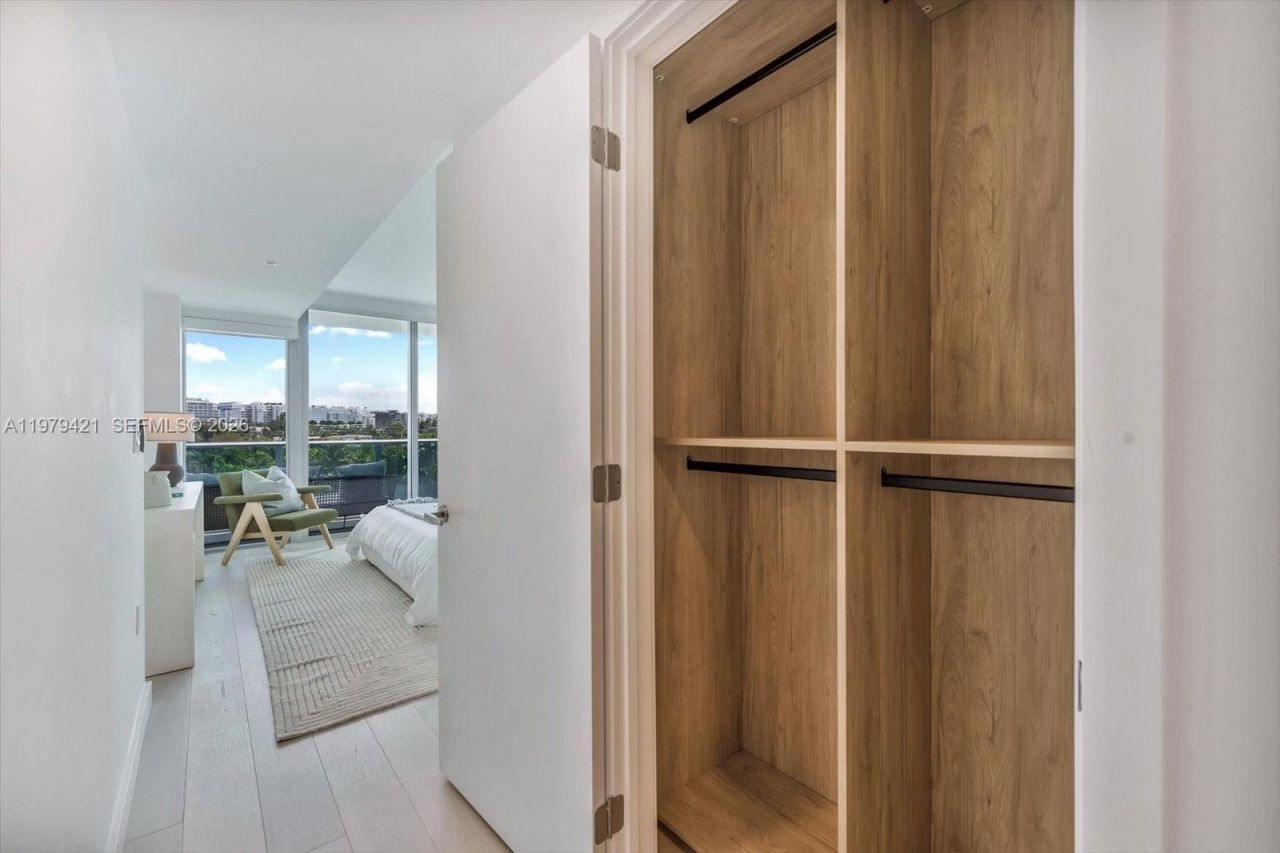 9201 E Bay Harbor Dr , Unit 503, Bal Harbour, FL 33154 Photo