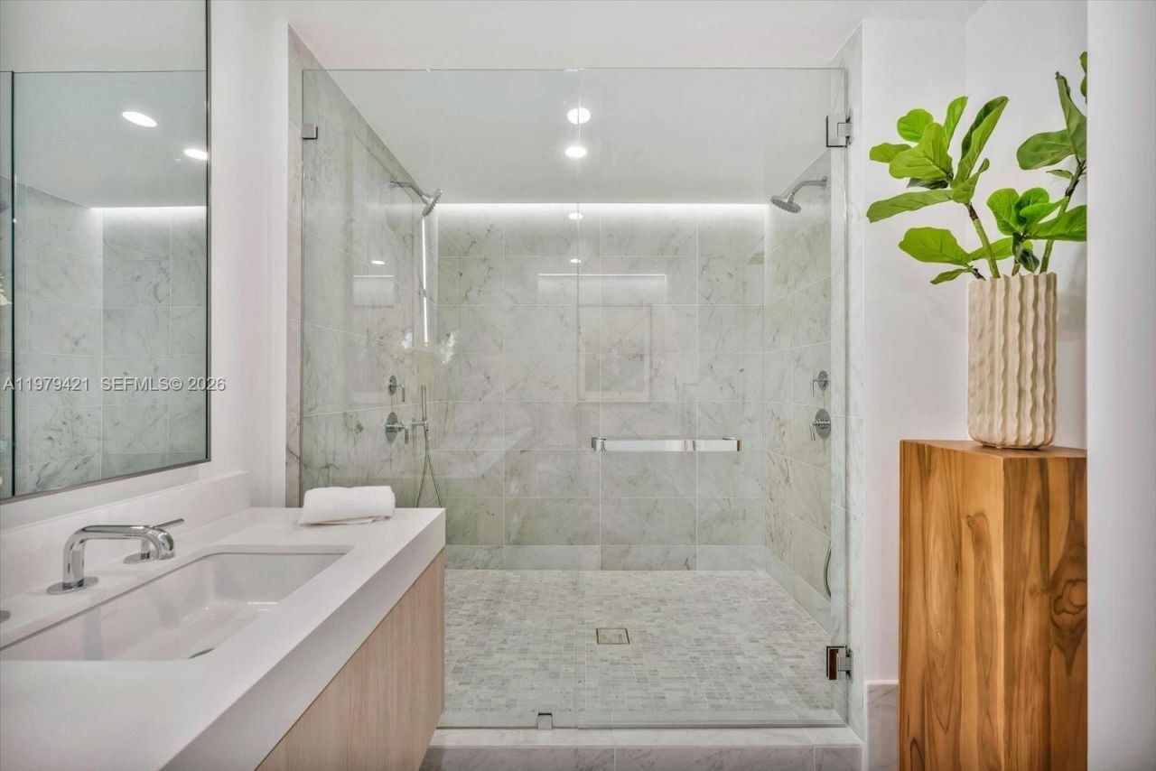 9201 E Bay Harbor Dr, Unit 503, Bal Harbour, FL 33154 Photo