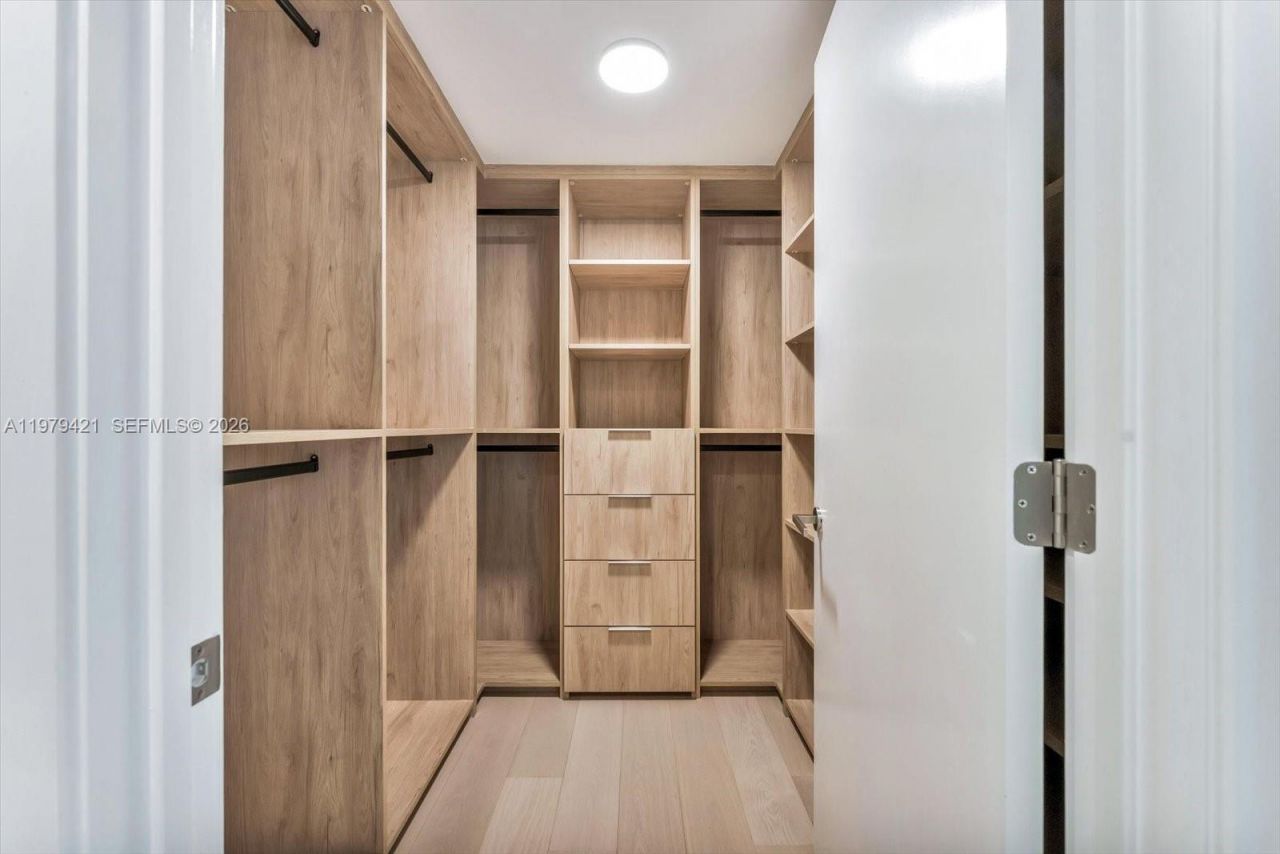 9201 E Bay Harbor Dr , Unit 503, Bal Harbour, FL 33154 Photo