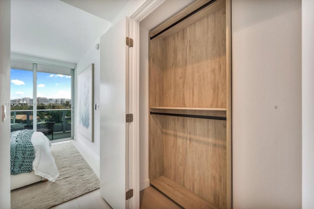 9201 E Bay Harbor Dr , Unit 503, Bal Harbour, FL 33154 Photo