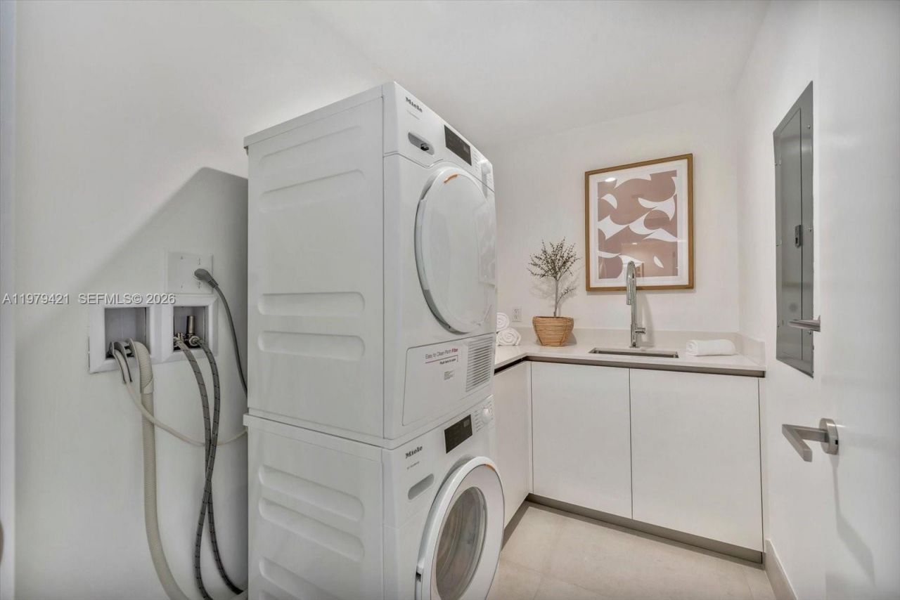 9201 E Bay Harbor Dr , Unit 503, Bal Harbour, FL 33154 Photo