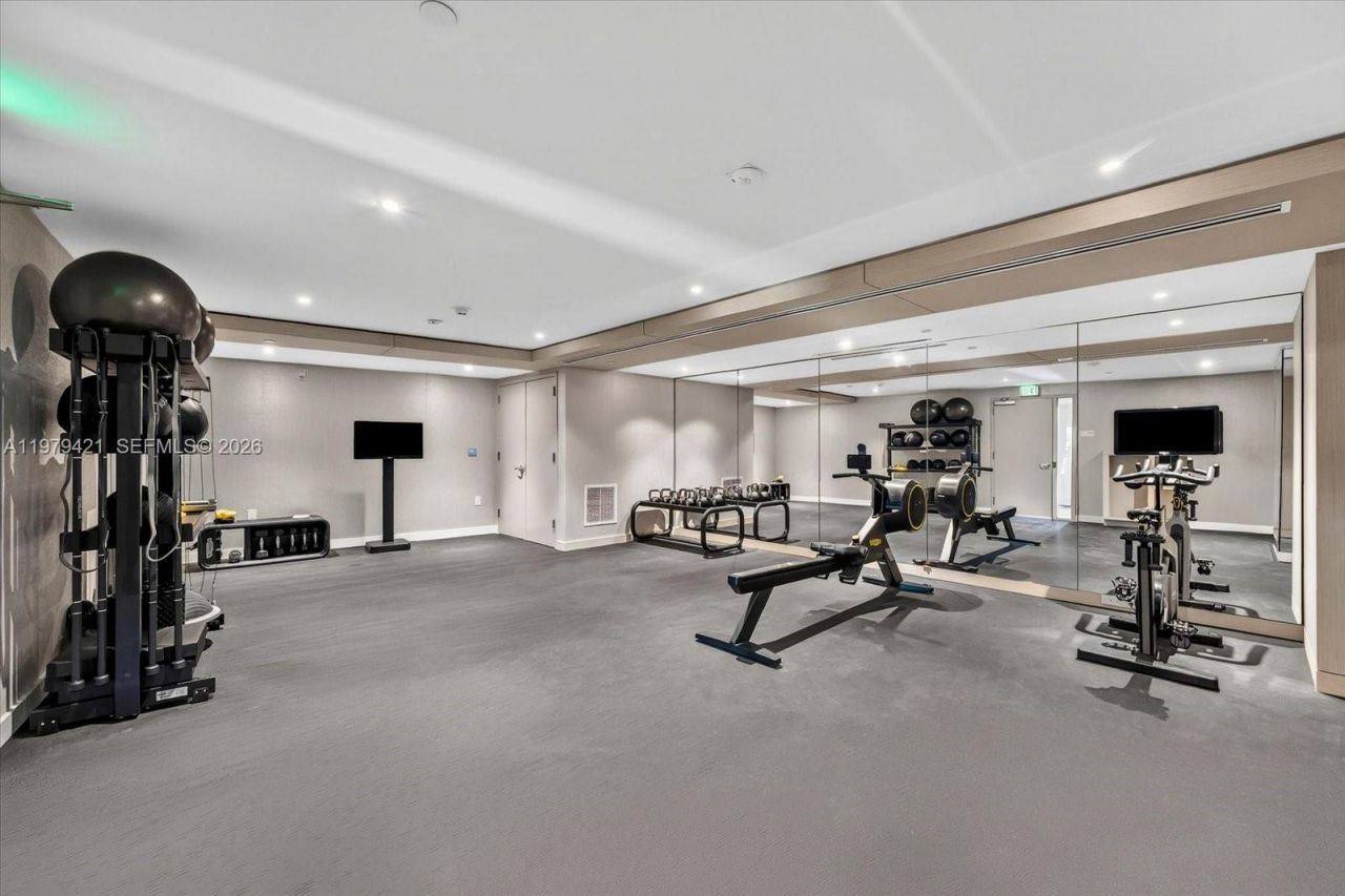 9201 E Bay Harbor Dr , Unit 503, Bal Harbour, FL 33154 Photo