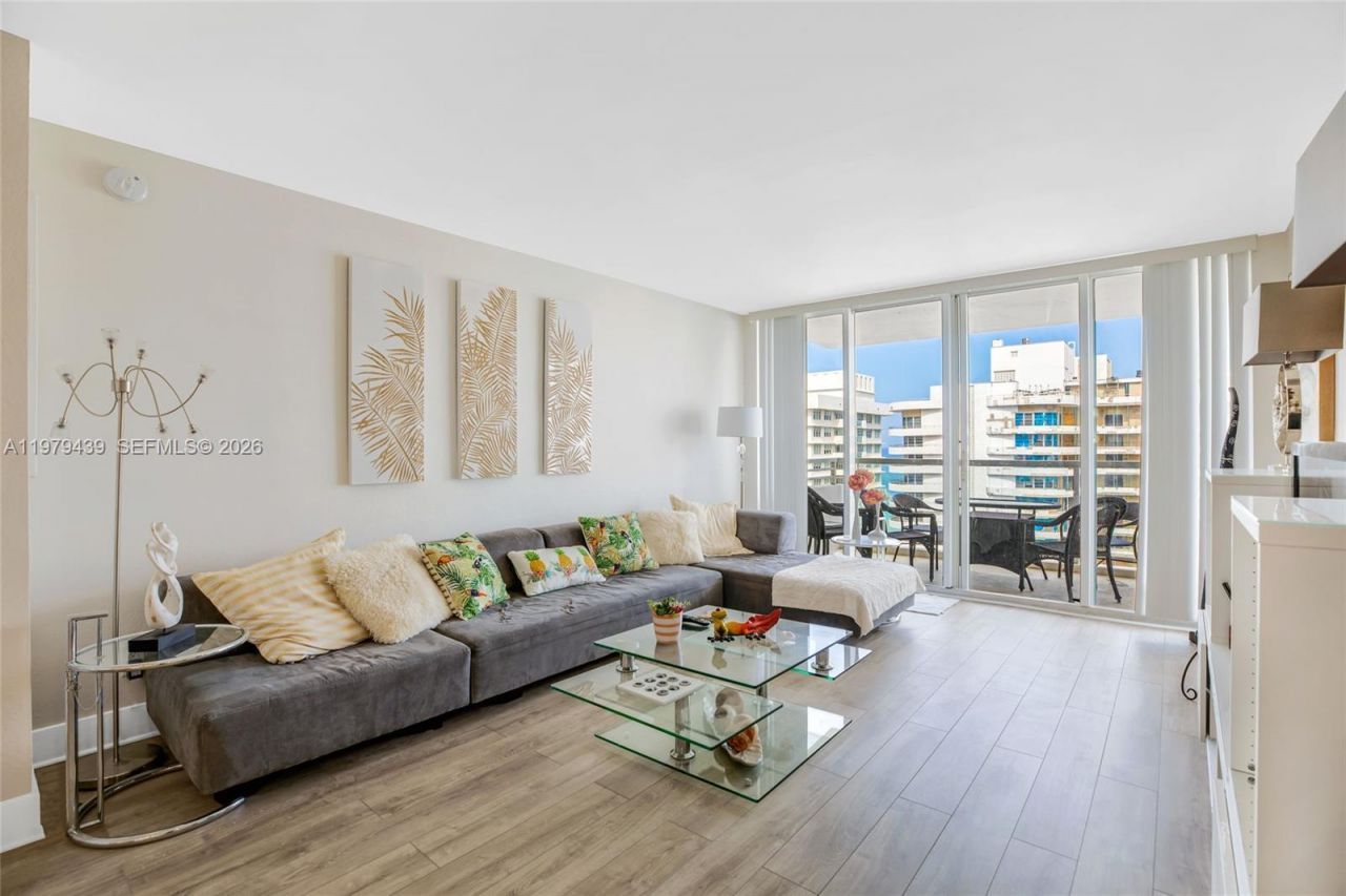 5600 Collins Ave , Unit 16B, Miami Beach, FL 33140 Photo