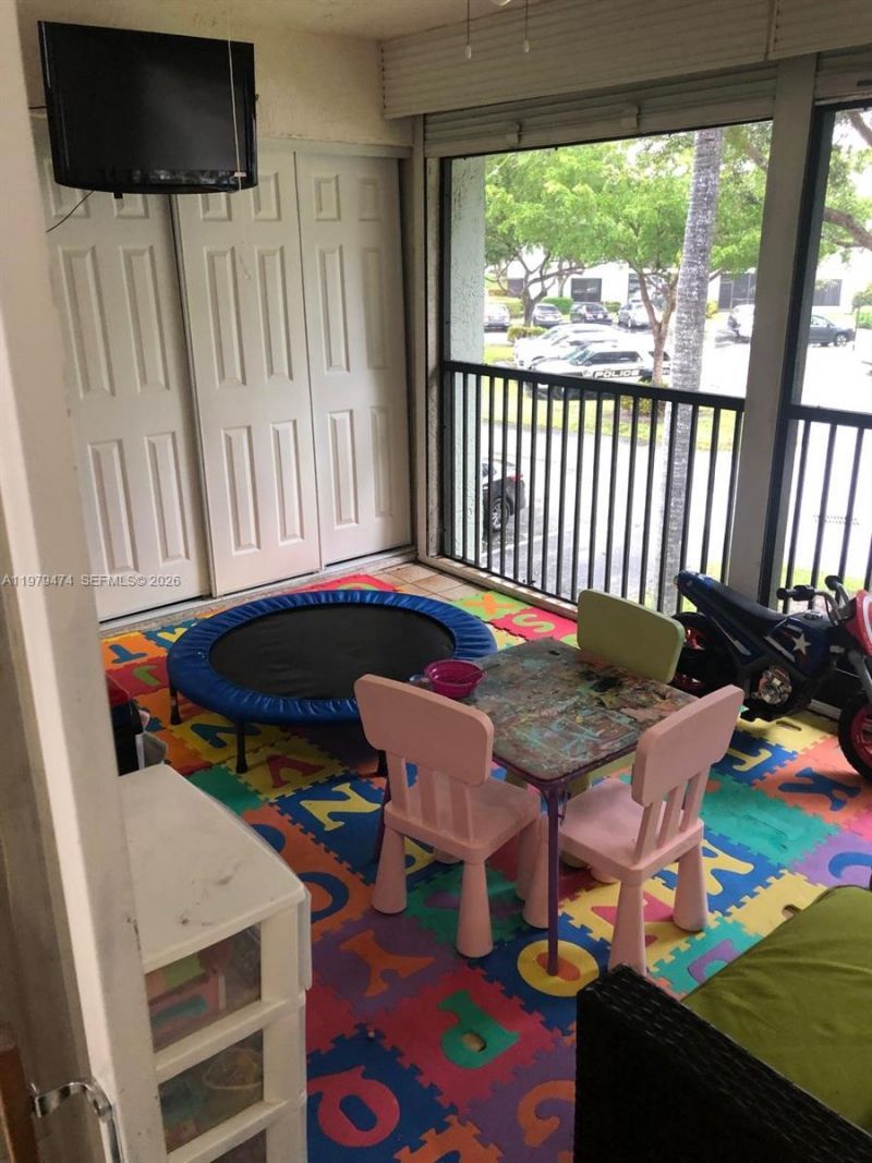 3987 N Carambola Cir N, Unit 2923, Coconut Creek, FL 33066 Photo