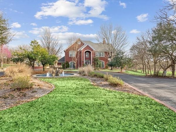 3429 River Oaks Drive, Woodway, TX 76712