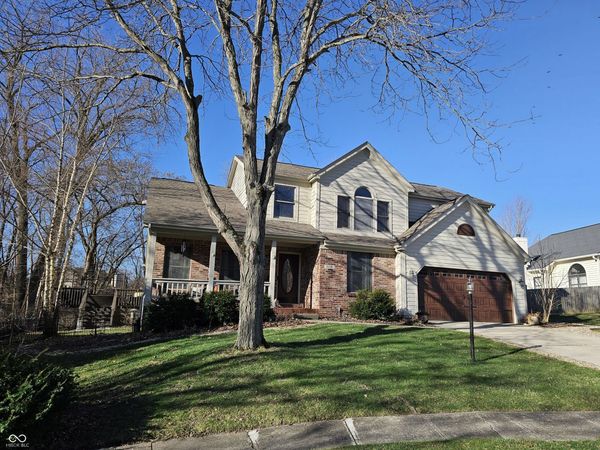 8218 Narragansett Court , Indianapolis, IN 46256